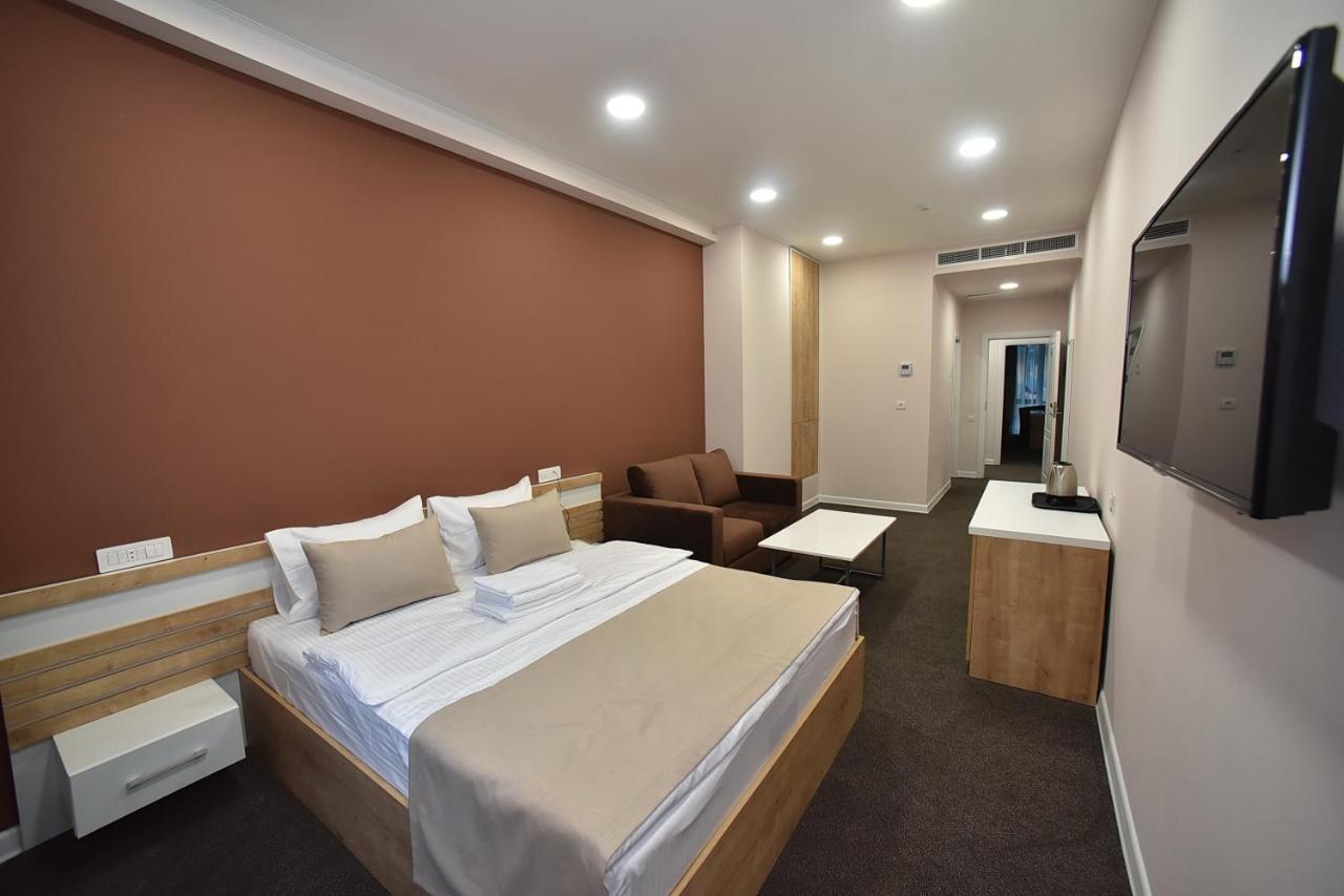 Bonjour Boutique Hotel Erévan Extérieur photo